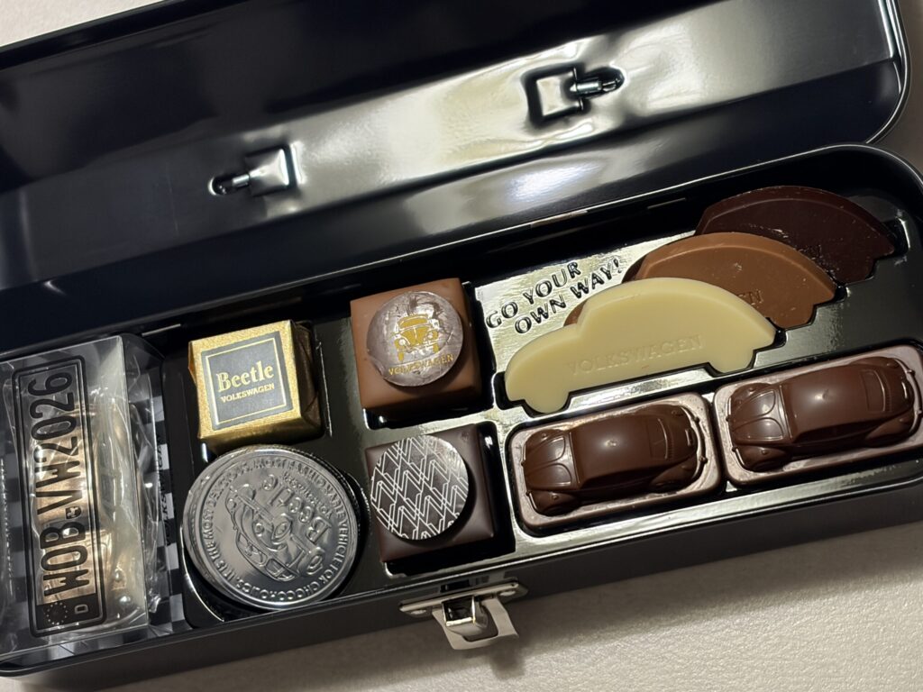 モロゾフ「ビートル」2026年バレンタイン限定ツールボックスの中身の実物写真