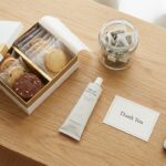 職場の40代女性へ贈る、上質な焼き菓子とハンドクリームのホワイトデーギフトセット。